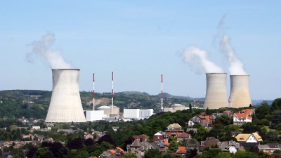 Reactor towers