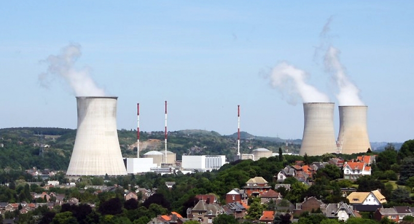 Reactor towers